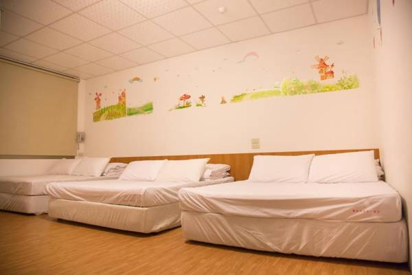 Fenchihu Street Hotel