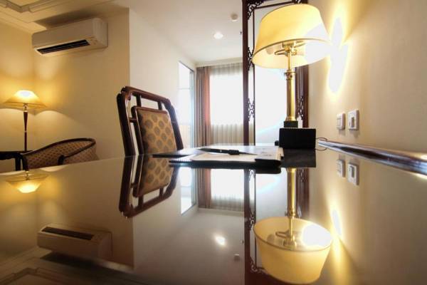 King's Paradise Hotel