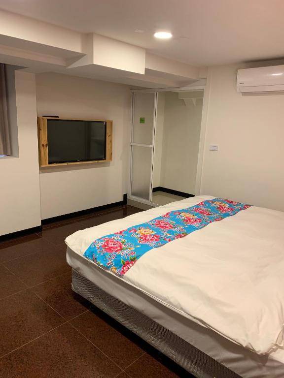 Good Night Hotel