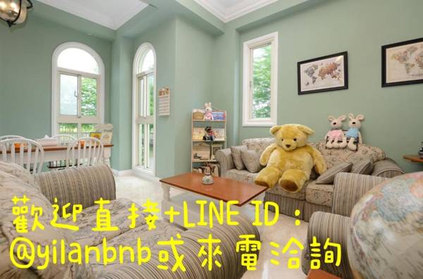 Dancing Butterfly Inn Family sliding BnB