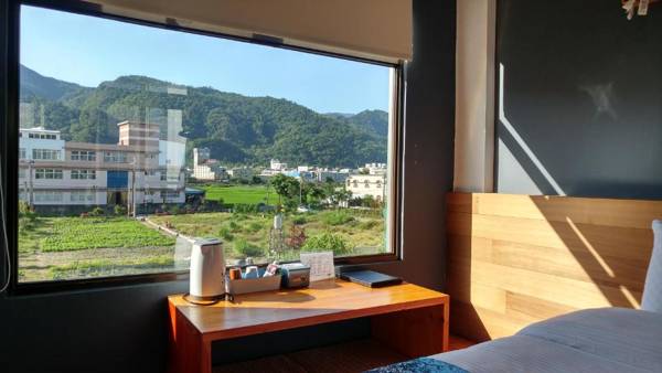 Field Trail Homestay