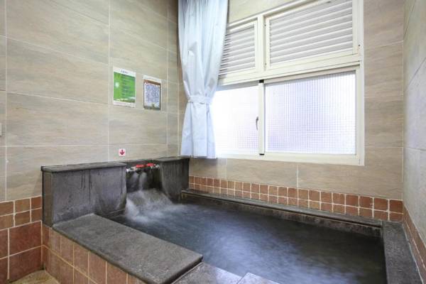 Cyuan Tang Hot Spring Hotel