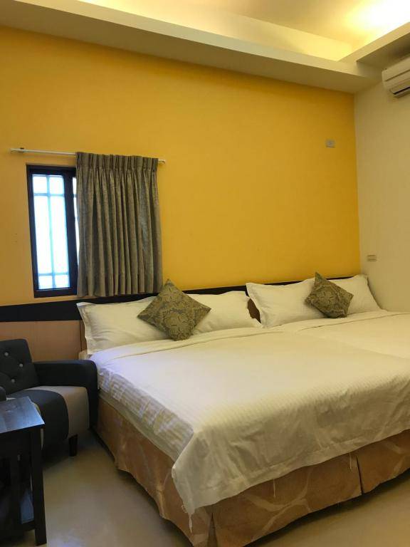 Lucky Bear Guesthouse