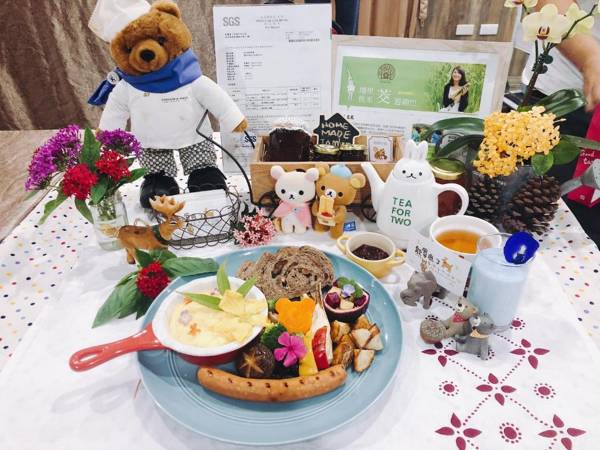 Bear Meets Moose Homestay B&B