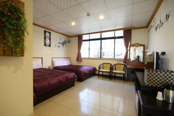 Sun Moon Lake Sunflower House