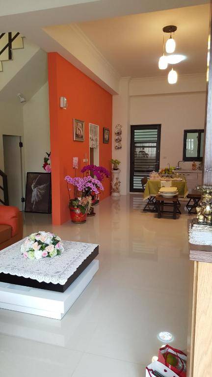 Waltz Villa