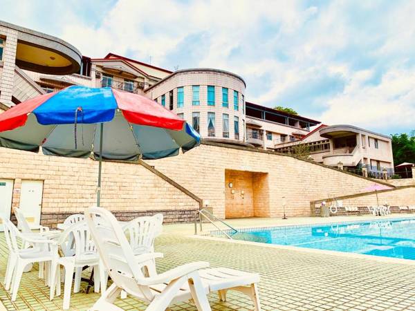 San Yu Health Center