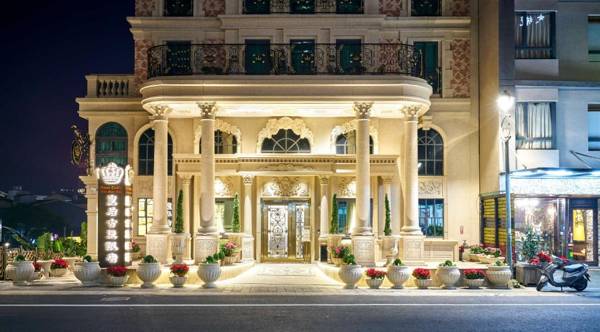 Sun Moon Lake Queen Castle Hotel 日月潭皇后古堡飯店