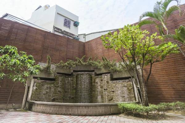 Moon Area Business Leisure Motel