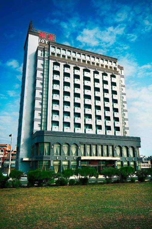 Yaling Hotel