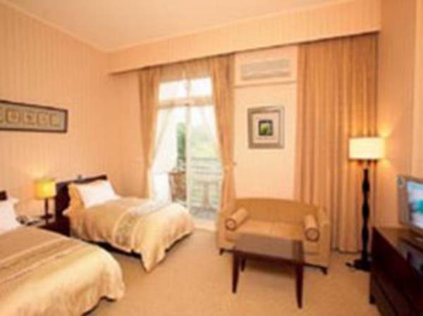 West Lake Resortopia