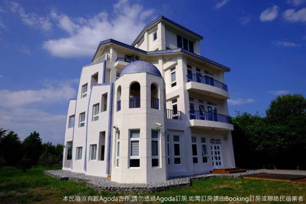 Meihua Lake Corner B&B