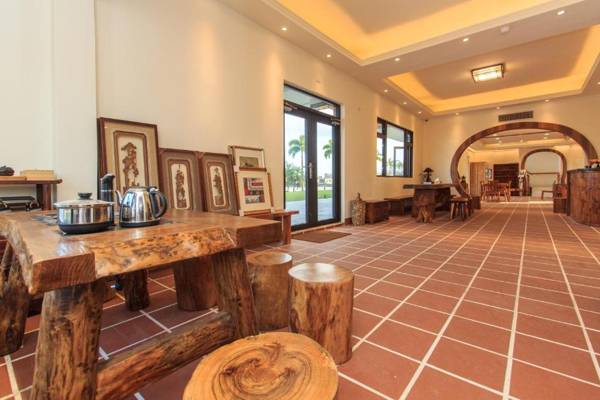 Qing Ping Jn Humanities Hall