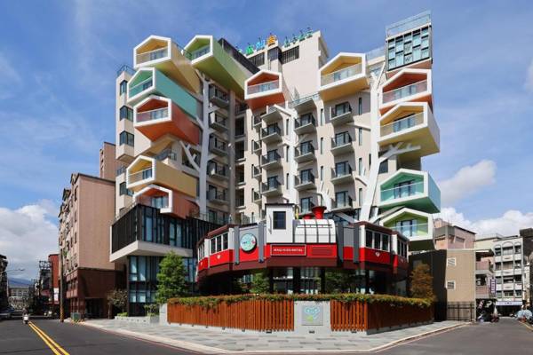 CHECK inn MAGI Kids Hotel