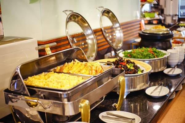 Cambridge Tainan Hotel