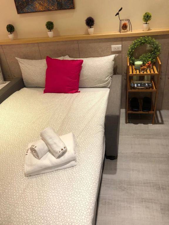 Small Bridge Good Home