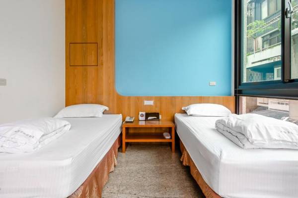 lightness Station Inn