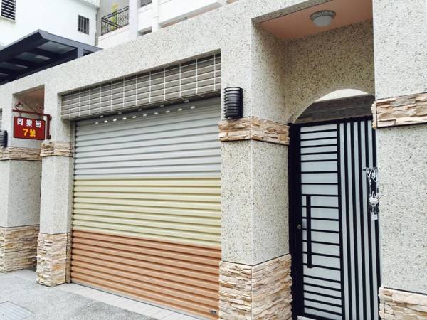 Happy Together Guesthouse