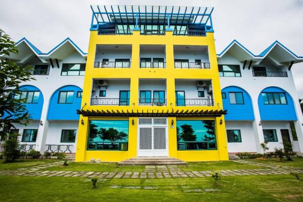 after hill Greenhouse Resort