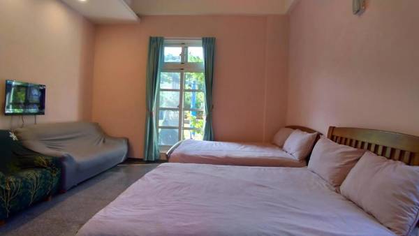 Find Alice Homestays