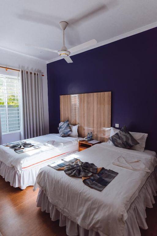 Abantu Hotel