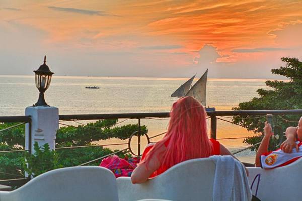 Africa House Hotel