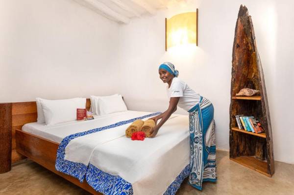 Shanuo Beach Bungalows