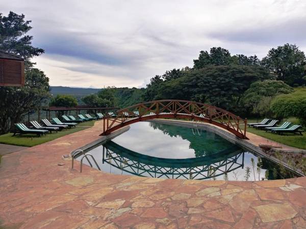 LAKE MANYARA WILDLIFE LODGE