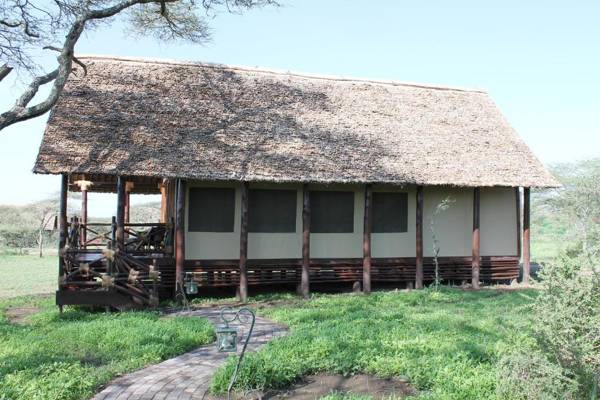 Lake Ndutu Luxury Tented Lodge