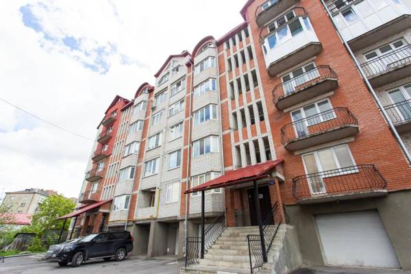 2 кім. квартира з видом на озеро+5 хв доцентру