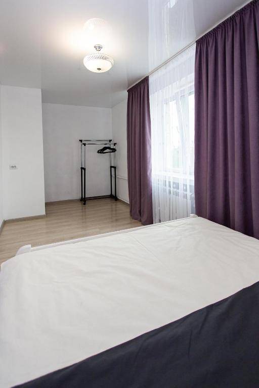 Центр. Вулиця Руська. 2 кімнати