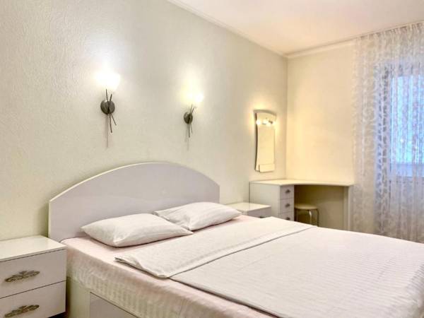 Стильные 2-комнатные апартаменты в светлых тонах центр Полтавы