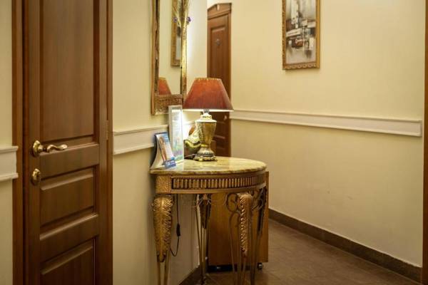 Boomerang Business Hotel