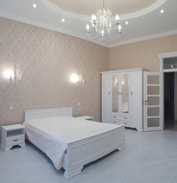 Vip Apartment na Derebasovskoi
