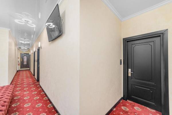 Arcadia Plaza Apartments