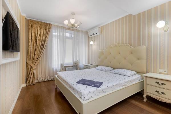 Deribasivska 10 Luxury Apartment