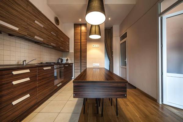 Stylish Apartment - Ivana Franka Street