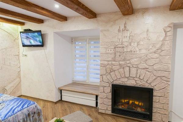 Apartament on Rynok Square 3