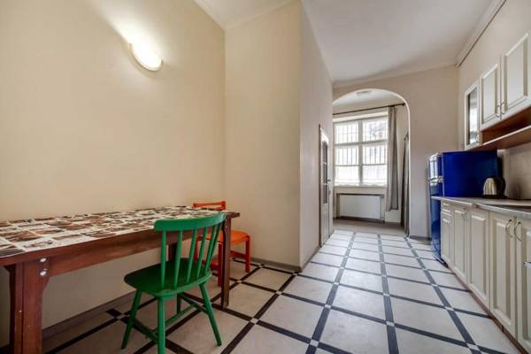 Apartment on Lysenka 27