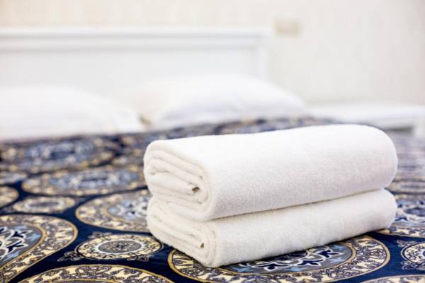 LEOGRAND VIP apartment on Udatnogo 4