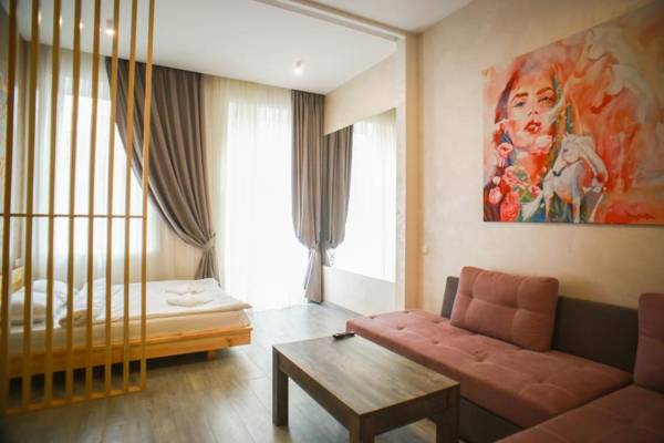 LEOGRAND Apartment on Drohobycha 4