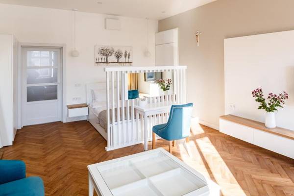 Palace view apartments - 24 Kopernyka str.