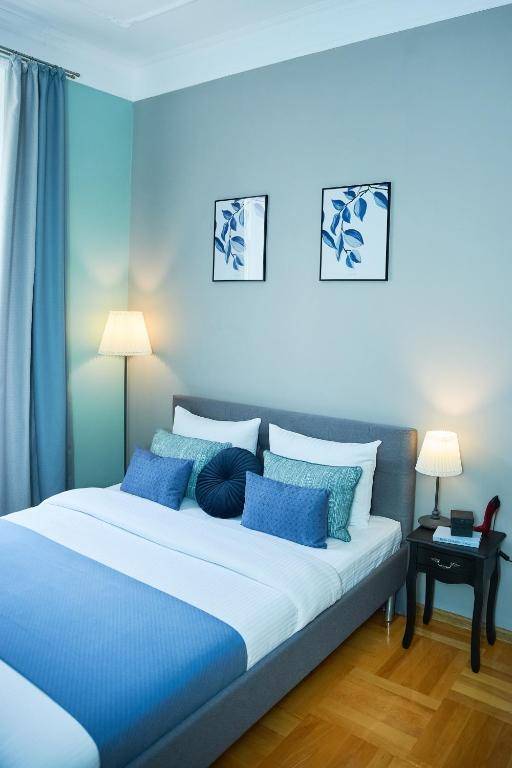 Cozy Apartment in the center 5mins from Opera