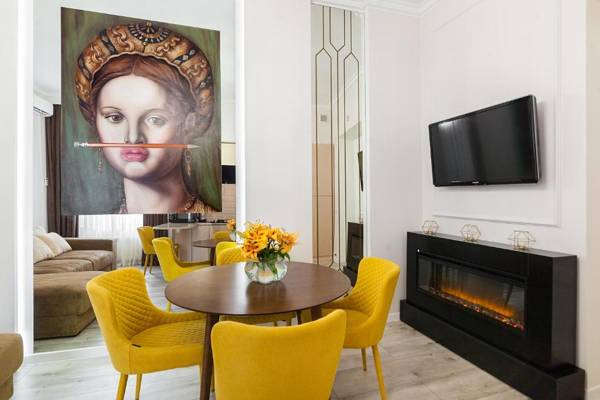 Avangard DeLuxe Art Apartment