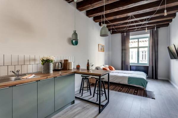 Краківська 17