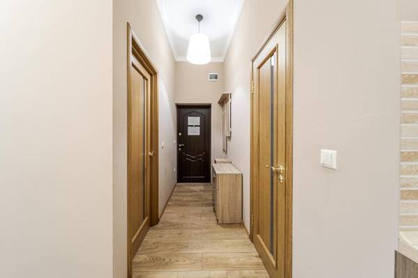 Apartment on Stavropihiiska Street 1