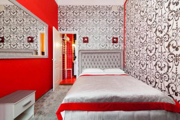 Cozy studio for couple near Polytechnic University