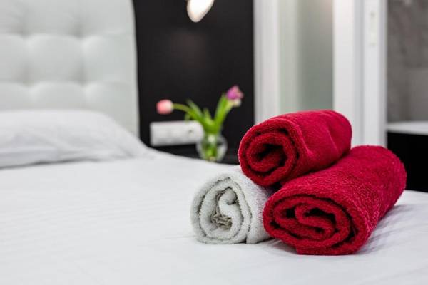 BV Apartments Art Deco