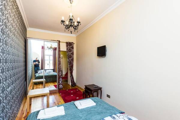 Апартаменти у Львові на вул. Краківській 26 (Площа Ринок)