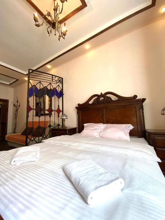 Апартаменти на вулиці Лесі Українки 19 кв 9